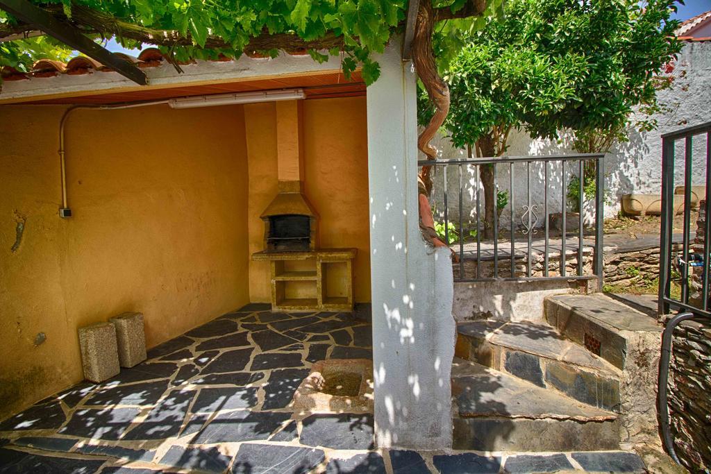 Casa Rural Tia Tomasa Malpartida De Plasencia Exterior photo